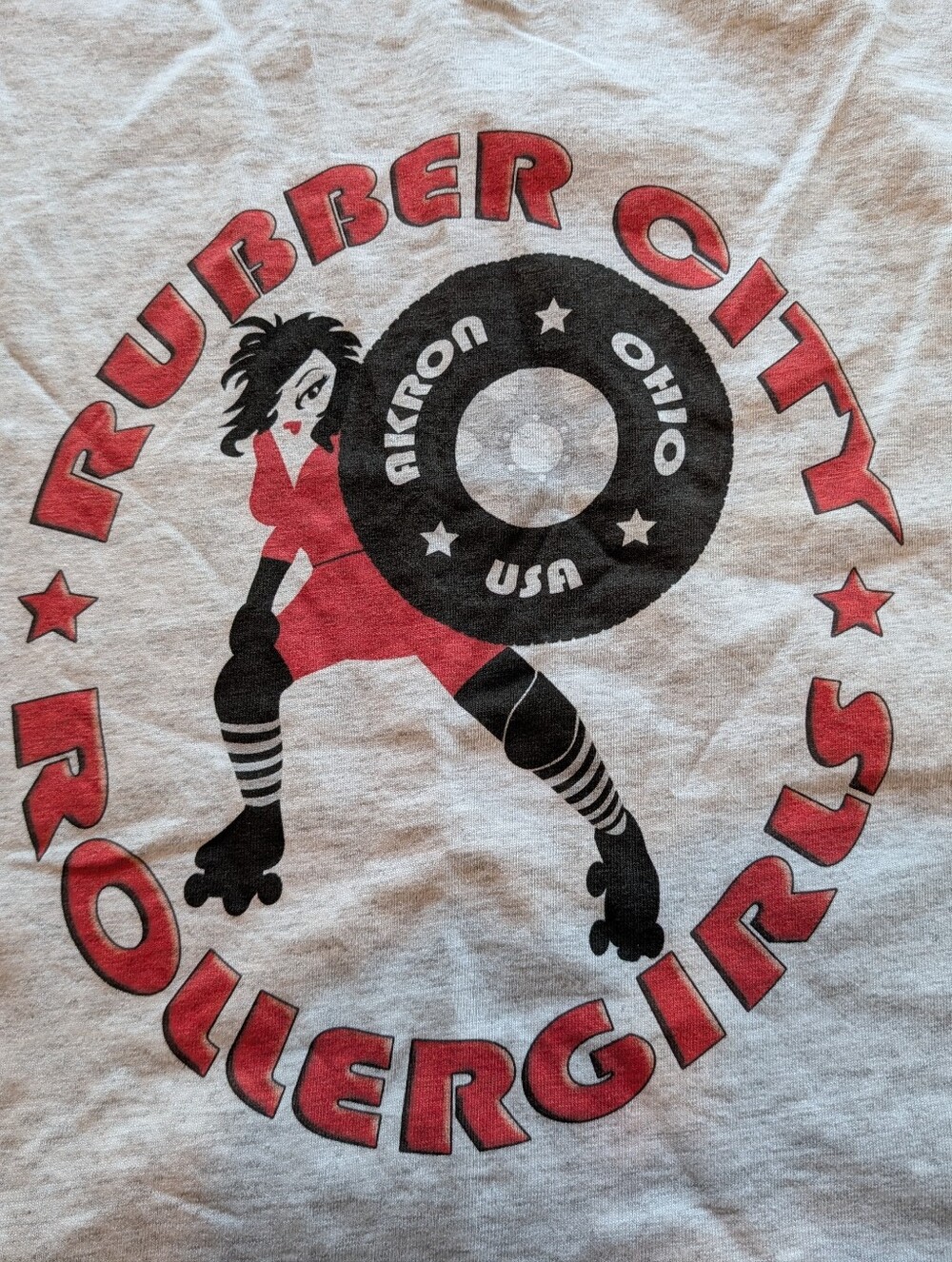 Rubber City Roller Girls Roller Derby T Shirt Size L %100 COTTON